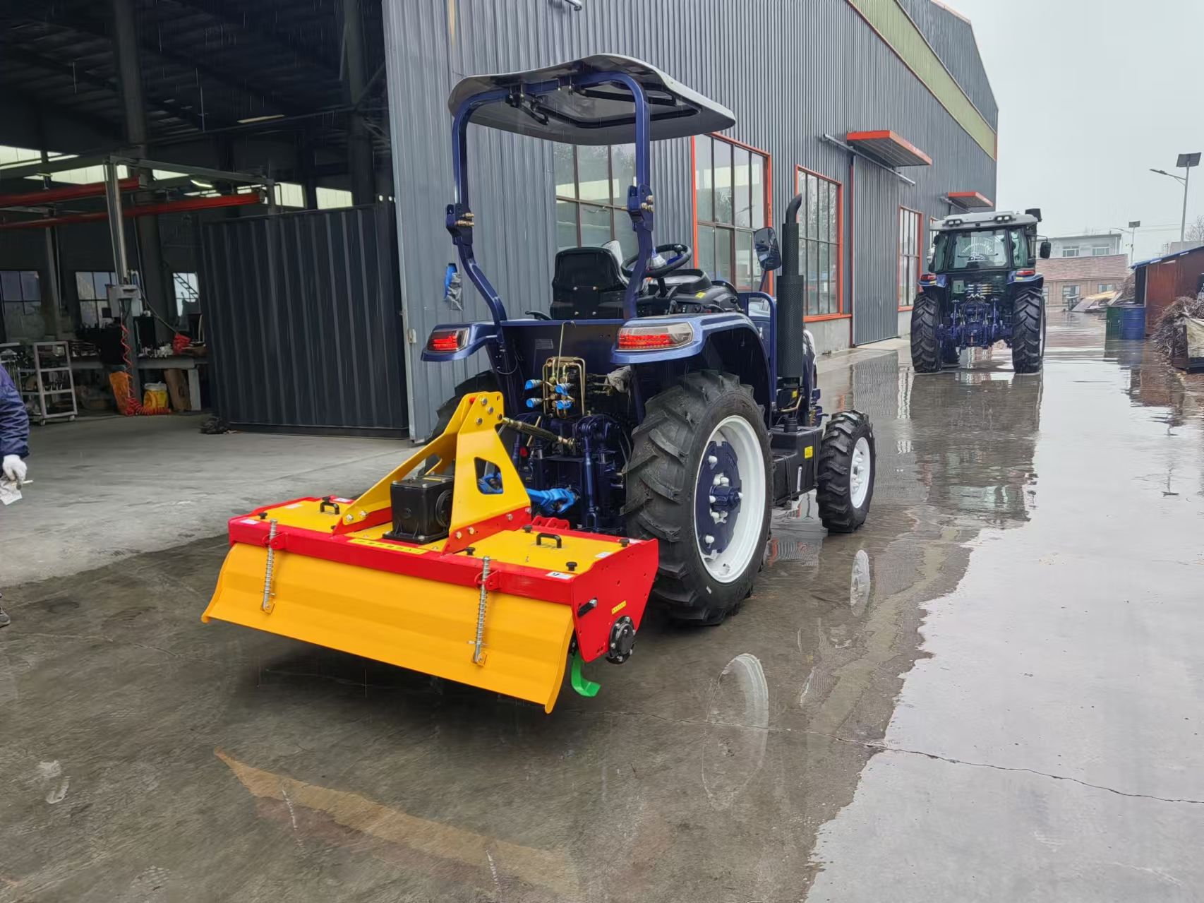 80HP Mini Tractor with Rotary Tiller