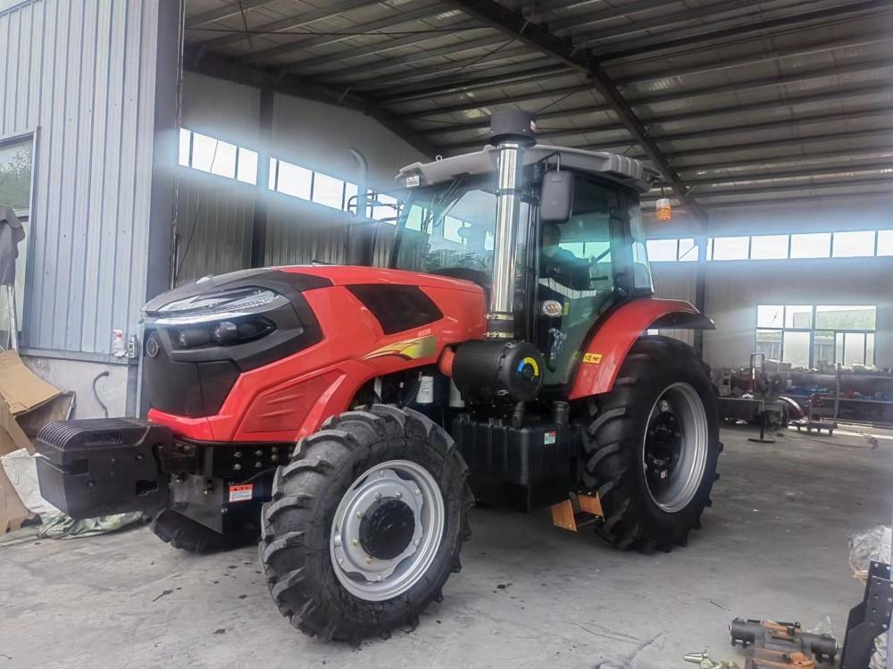 120HP Agriculture Best Tractors in China