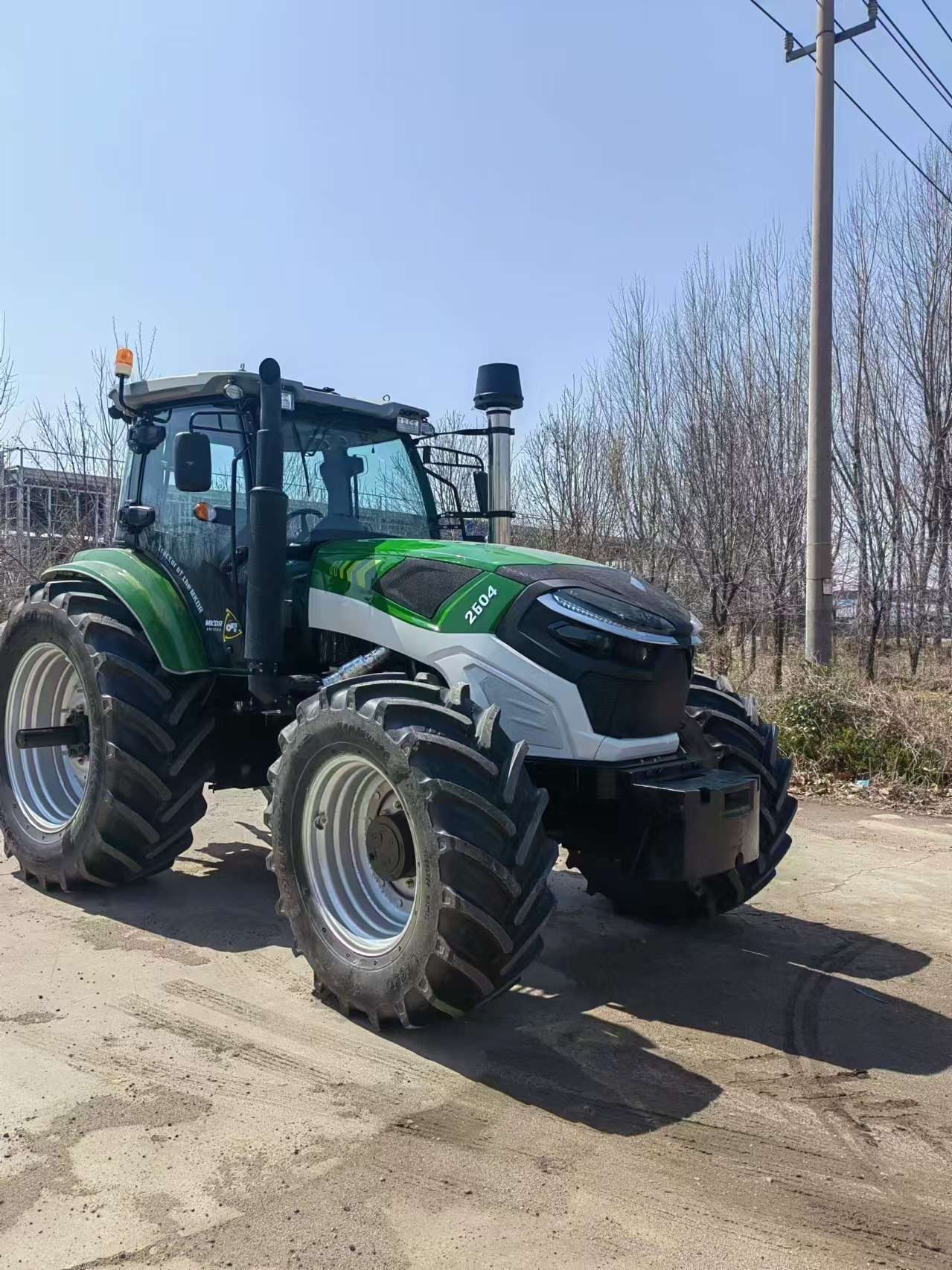 200HP Tractor Wheeled Tractor