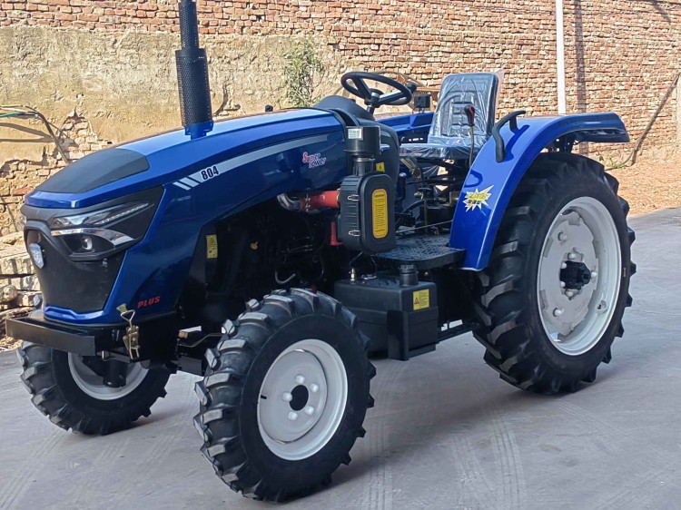 Four Wheel Tractor 50 Hp