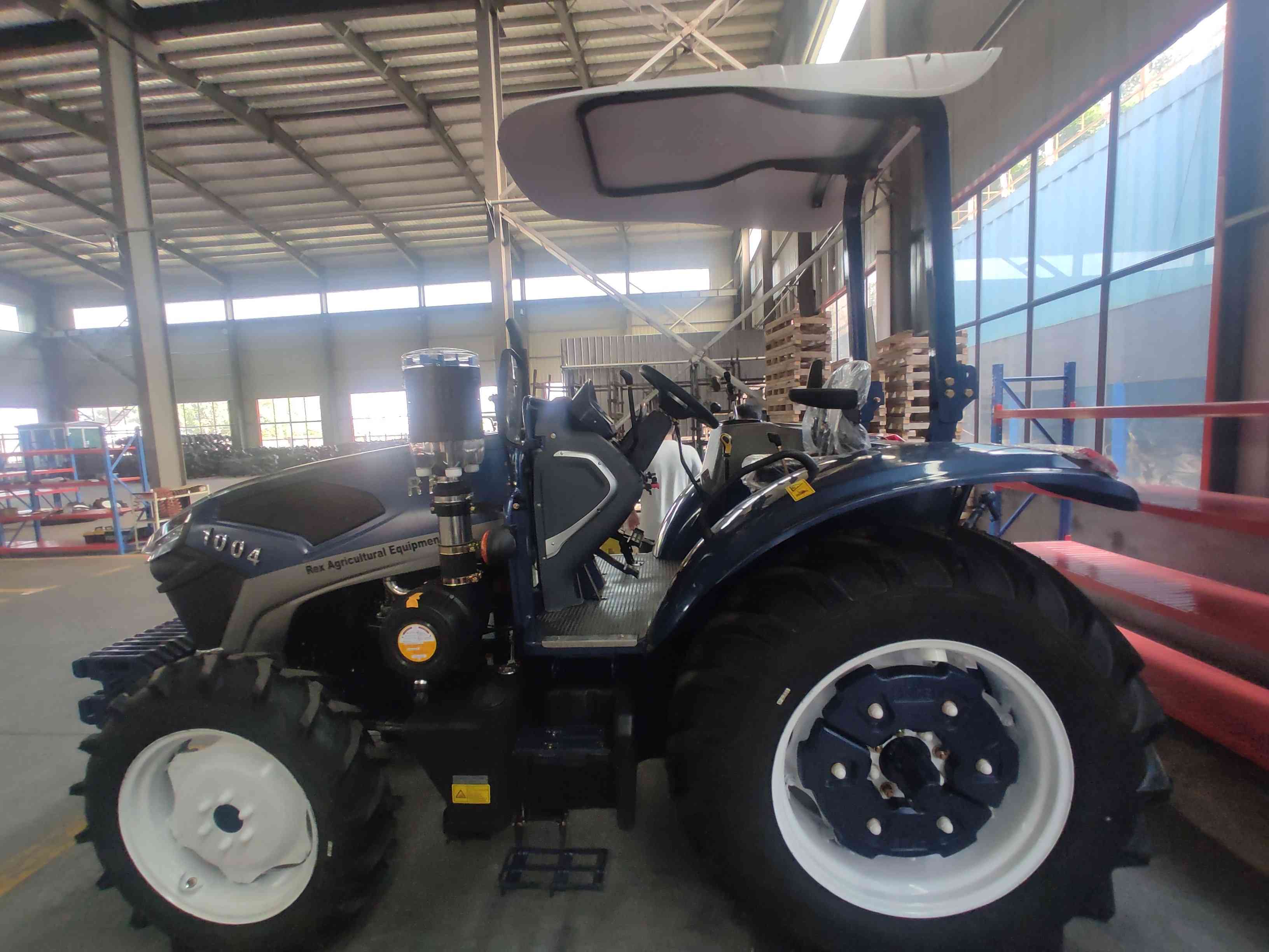 100HP Biggest New Wheeled Tractor