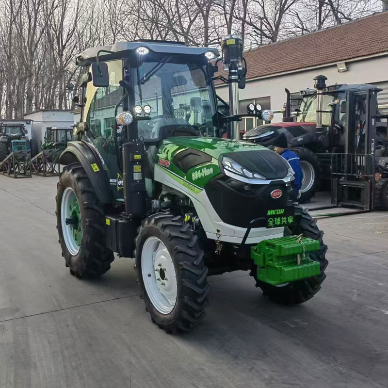 120HP 4×4 Wheeled Tractor