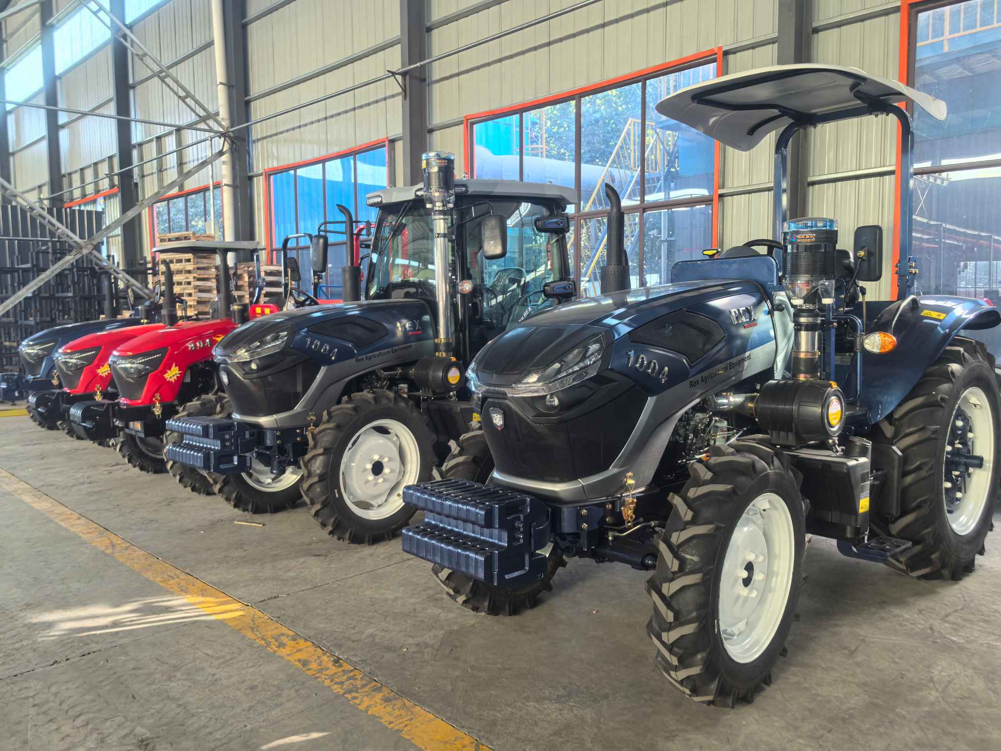 220HP Large Wheeled Tractor Cab